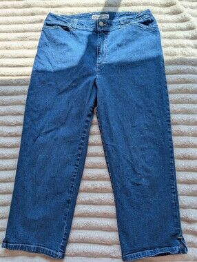 Faded Glory women's Dark Blue Relaxed Jeans